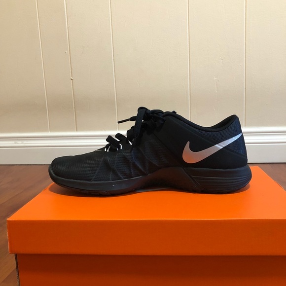 Nike Shoes Mens Nike Trainer 4 Poshmark